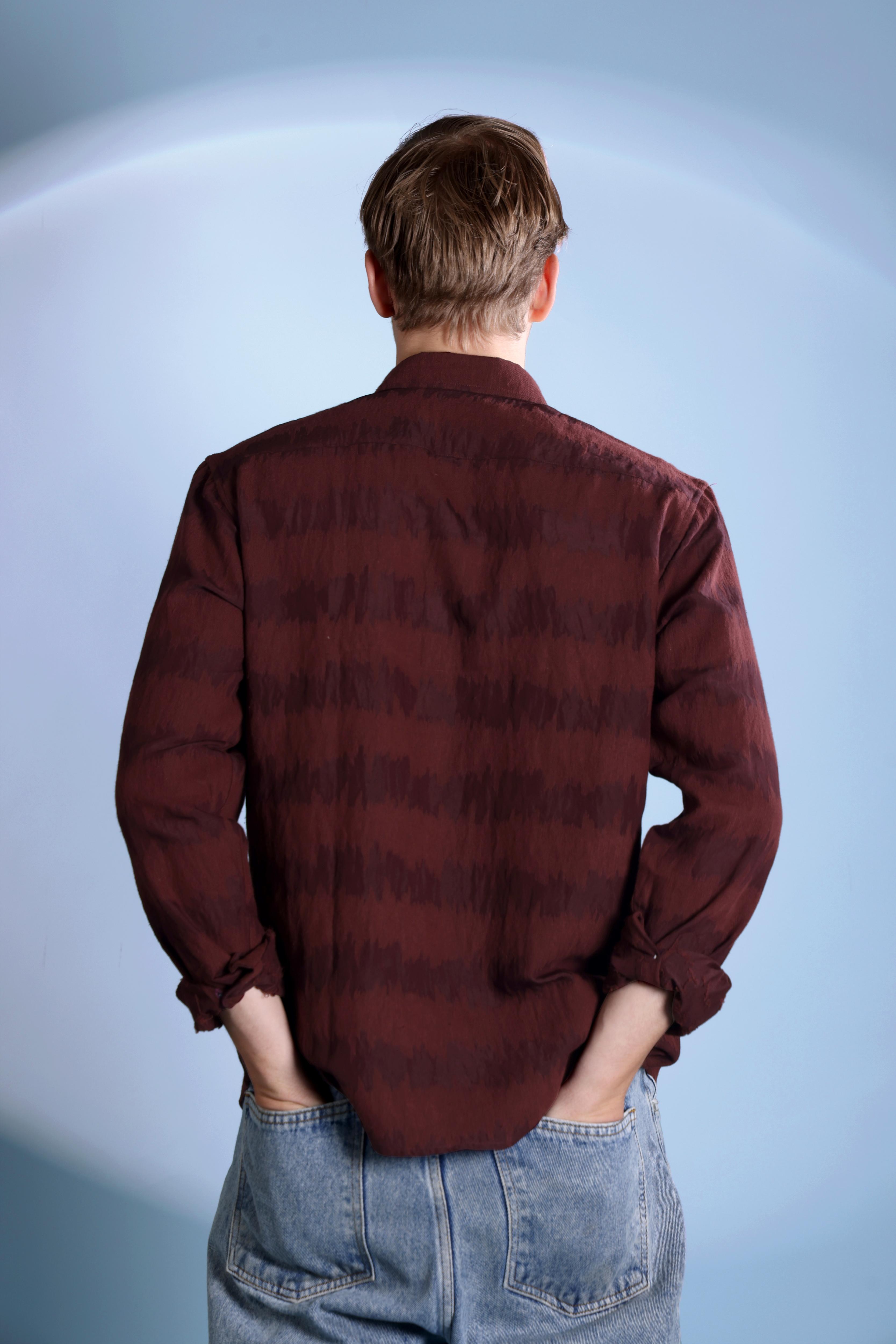 JACQUARD WAVE TEXTURE REGULAR FIT MAROON SHIRT