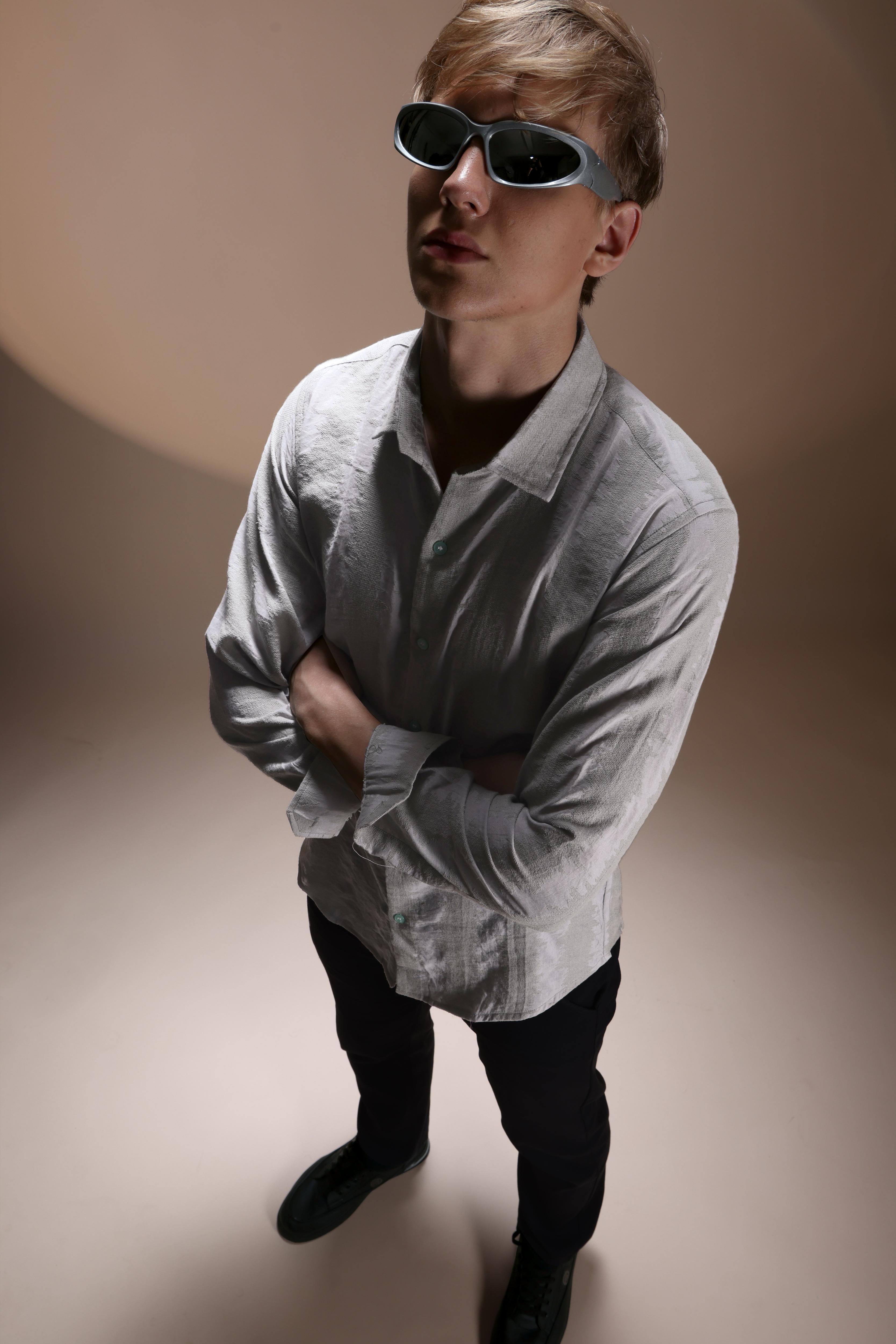 JACQUARD TEXTURE WAVE REGULAR FIT GREY SHIRT