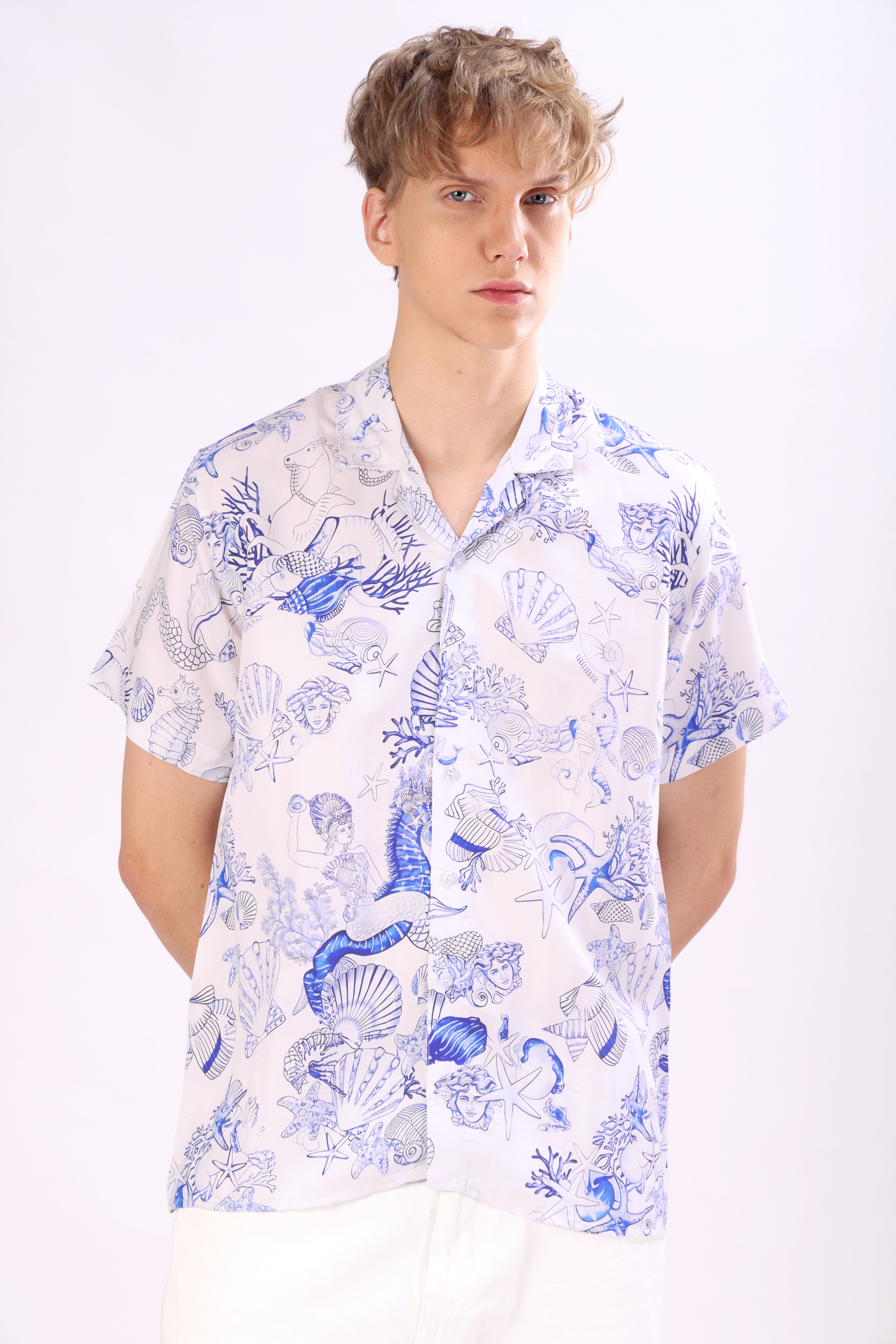 CORAL THEATRE PRINT VISCOSE RESORT SHIRT