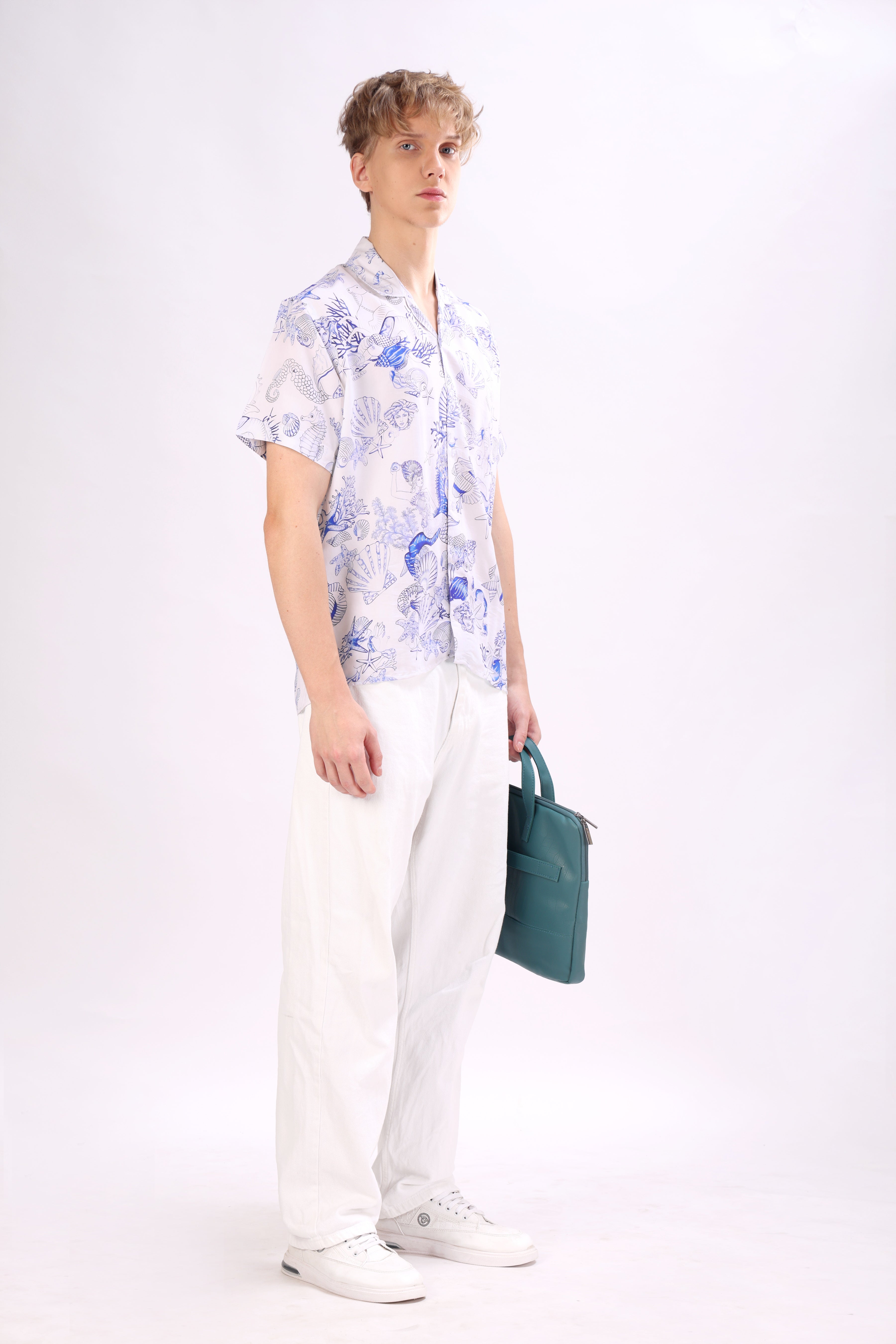 CORAL THEATRE PRINT VISCOSE RESORT SHIRT