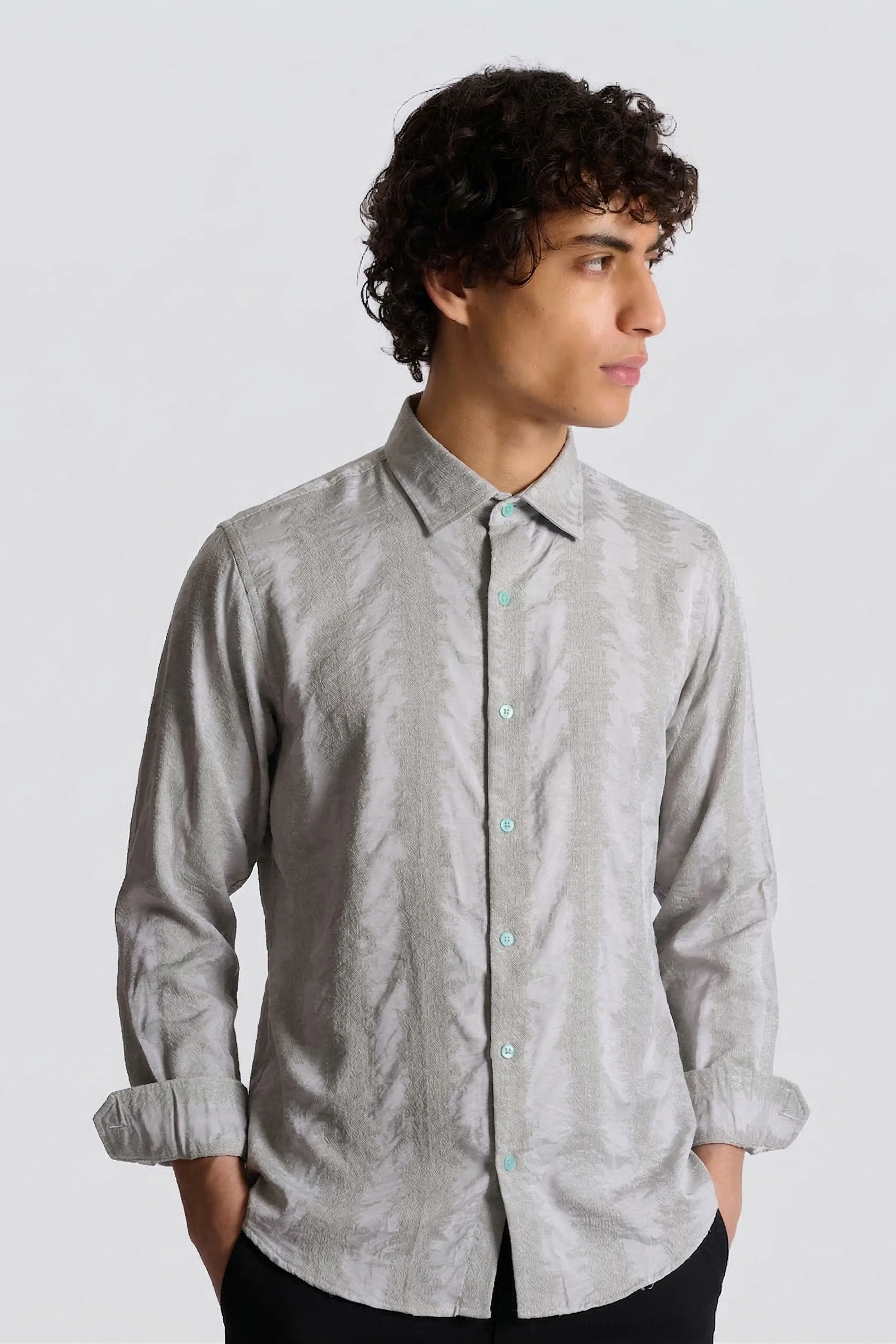 JACQUARD TEXTURE WAVE REGULAR FIT GREY SHIRT